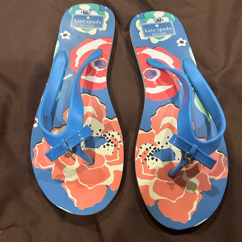 Kate spade size 10 sandals. Great condition